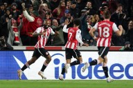 Premier League results: Liverpool continues losing streak as Man United rises to top four