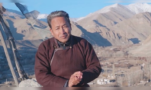 Supreme Court adjourns hearing on Sonam Wangchuk's wife's plea challenging detention