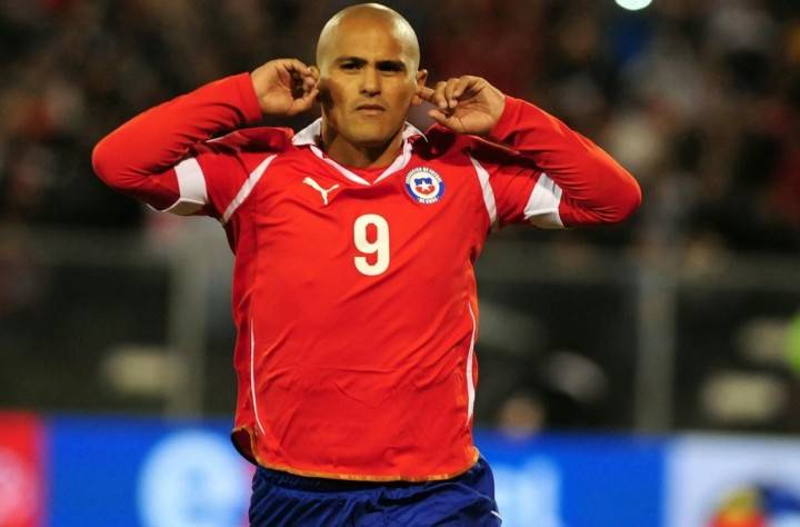 Emotivo retiro: Humberto “Chupete” Suazo jugó su último partido