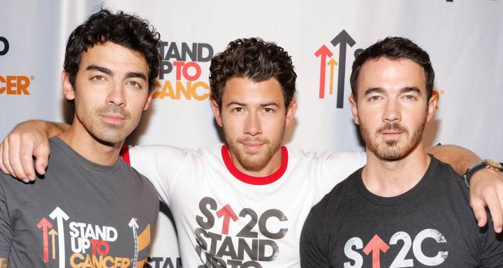 Joe Jonas Talks Having His Brothers’ Support While Going Through Divorce With Ex Sophie Turner | Joe Jonas, Jonas Brothers, Kevin Jonas, Nick Jonas | Celebrity News and Gossip | Entertainment, Photos 