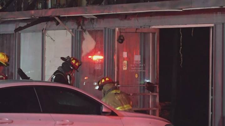 Fire closes multiple Knoxville businesses on Cedar Bluff Road