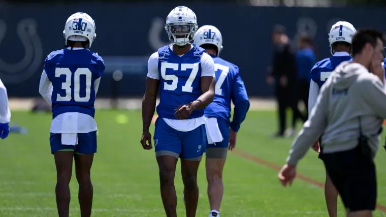 What does Colts’ signing of Germaine Pratt mean for Jaylon Carlies?