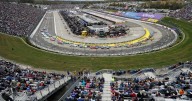 Byron outduels Blaney for victory at Martinsville and NASCAR Championship 4 berth