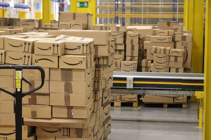 Amazon despide a 1.200 empleados en España