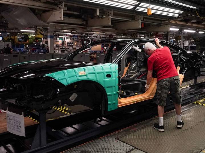 Brampton Jeep plant at risk in Stellantis' $13 billion U.S. plan