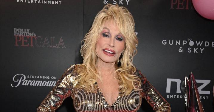 Dolly Parton's Sister Issues Update On Country Icon's Mystery Illness