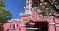 Casa Bonita performers on strike, will hit the picket line for Halloween