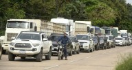 Bolivia: Transportistas bloquean vías en el centro del país contra la escasez de combustibles 