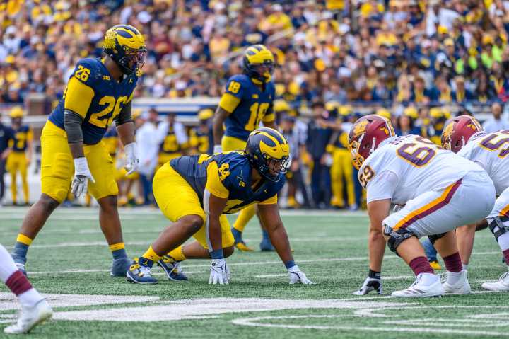Damon Payne giving energy to busy Michigan defensive line room
