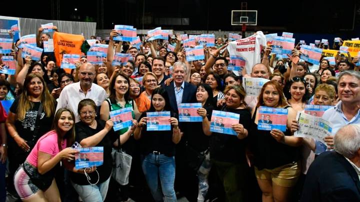 Militantes de La Banda y de Forres ratificaron su apoyo a Elías Suárez en multitudinarias…