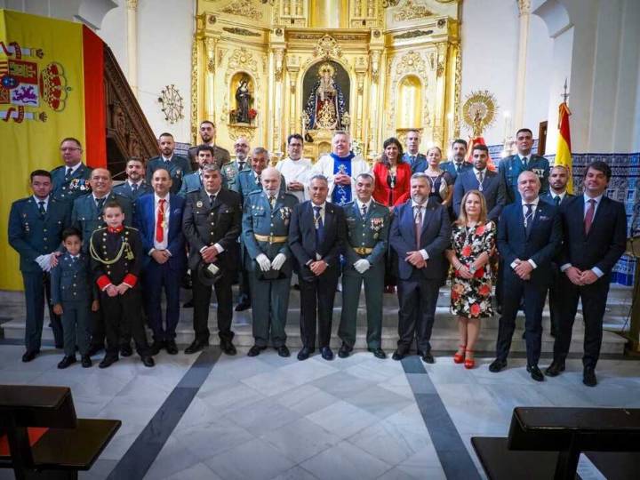 La Guardia Civil celebra la onomástica de su Patrona, la Virgen del Pilar, en Isla