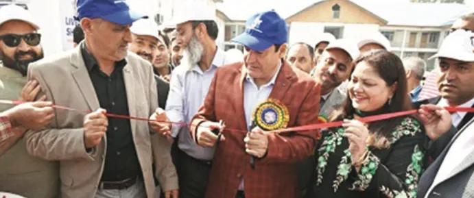 Stakeholders promote backyard, fancy poultry to boost Kashmir’s local production