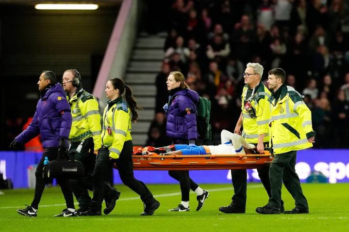 England forward Michelle Agyemang out for the season with torn ACL