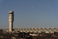 13,000 air traffic controllers go unpaid Tuesday as government shutdown nears historic length