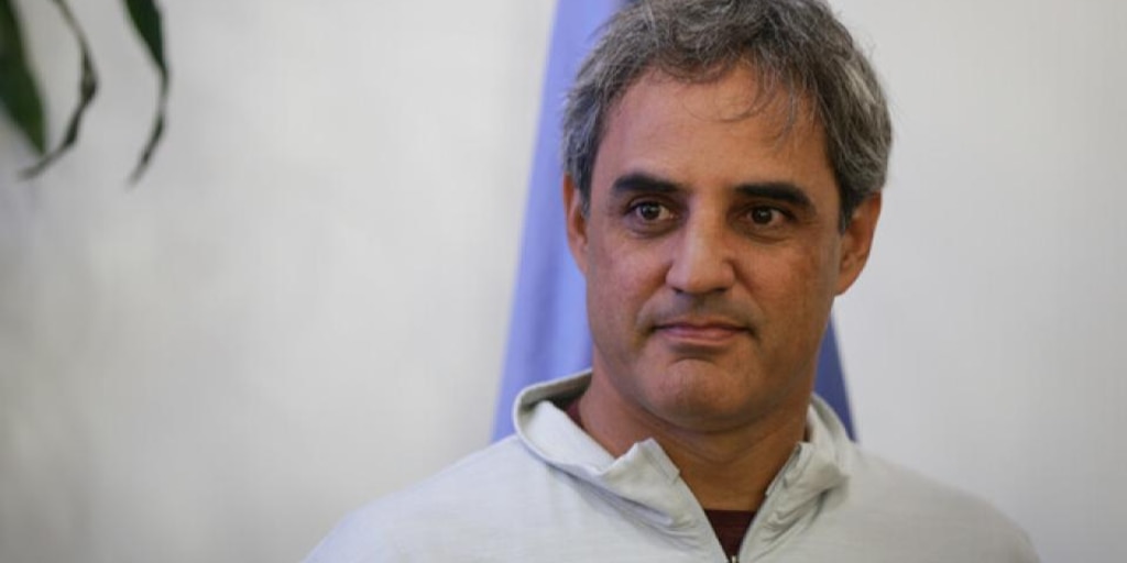 Juan Pablo Montoya reveló que solo vio un partido en su vida “por obligación”: fue uno de los más importantes de la selección Colombia