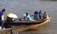 Sin gasolina y sin ayuda: paciente es llevado en embarcación lenta desde Nabasanuka