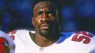 Former NFL player seeks $2M after being mistakenly held at gunpoint by police