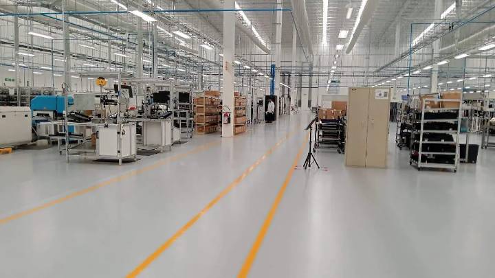 CCE y Canacintra respaldan a campesinos mientras cierres de carreteras impactan a empresas del Bajío