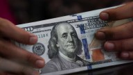 Pese otra intervención de EE.UU., el dólar subió por tercer día y llegó a $1.440