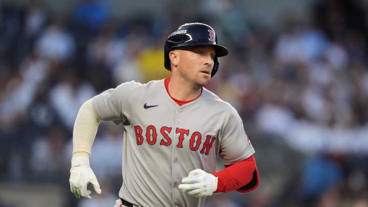 Alex Bregman reportedly plans to test free agency, opt out of Red Sox contract