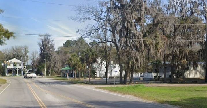 Four killed and 20 injured in horrific mass shooting at bar in US
