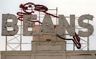 What’s next for Saginaw’s iconic Beans bunny neon sign? 6 takeaways