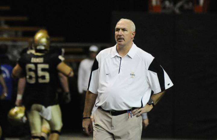 Who Is Robb Akey? All About Trent Bray’s Replacement with 30+ Years of Coaching Experience