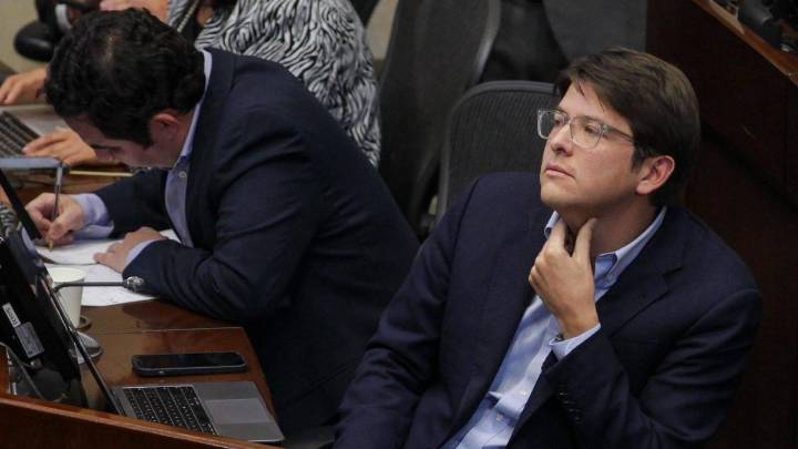 Se conoció el video y la primera foto de la captura del nuevo implicado en el caso del asesinato del senador Miguel Uribe