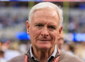Jimmy Haslam Breaks Silence on Browns’ Future After Announcing $100M Decision With Cleveland Mayor Jimmy Haslam opened up about the Browns and his plans as they gear up for a massive transformation in