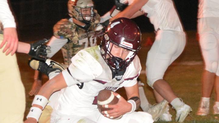 Diving touchdown grab for Madison's Shane Veenhof against Milbank