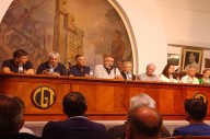 La CGT renueva conducción en medio de tensas negociaciones y amenaza de fractura