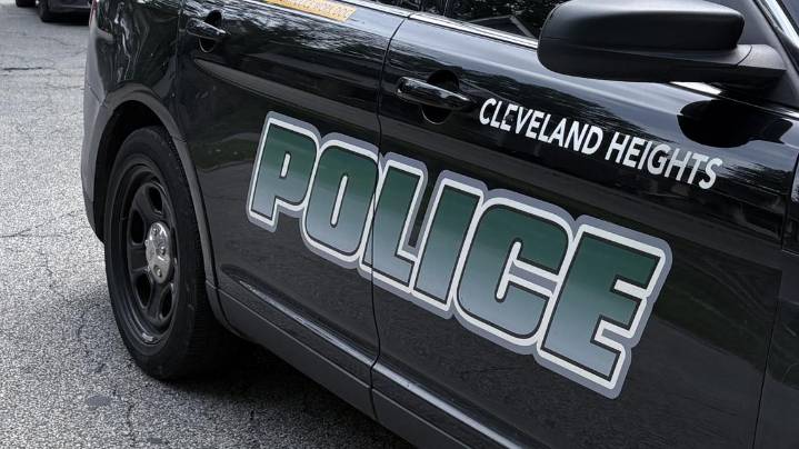 Cleveland Heights man indicted for clock repair scam totaling over $25,000