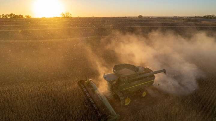 American farmers welcome China's promise to buy their soybean but this deal doesn't solve everything