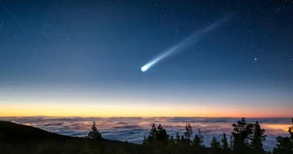 Cuándo y cómo ver el Cometa Lemmon en México este fin de semana