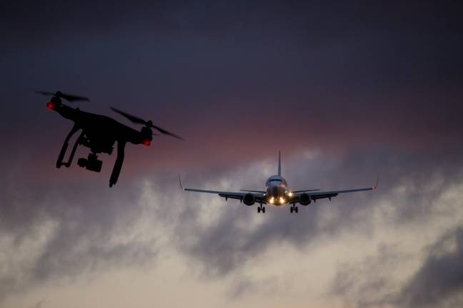 Munich Airport closes over drone sightings • The Register