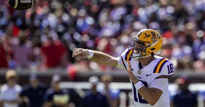 Garrett Nussmeier and LaNoris Sellers quarterback hype