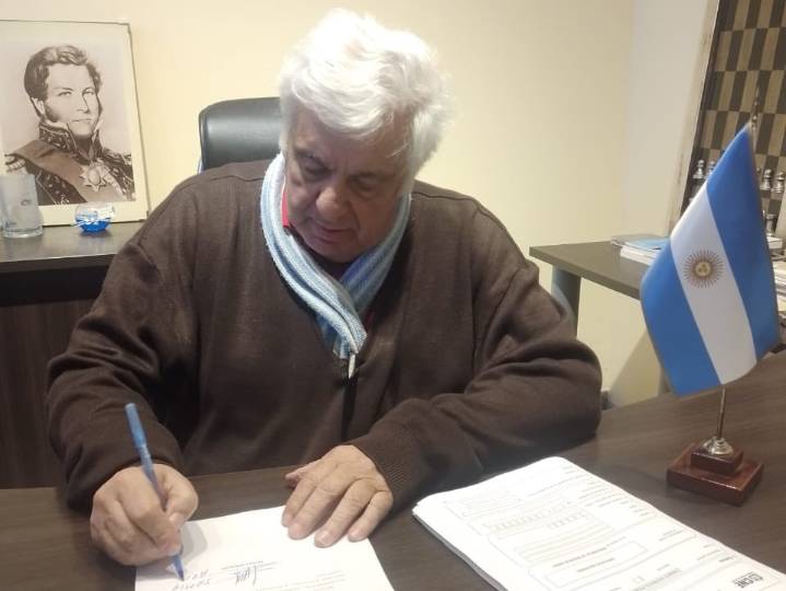 Para Samid, reimprimir las boletas sería “una locura más de este Gobierno”