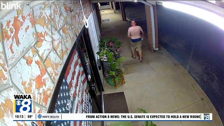 Montgomery Salon Owner Finds Half-Naked Man Bathing Outside Business