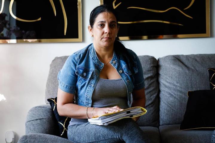 Tampa woman posed as immigration lawyer, clients say, leaving dozens in limbo