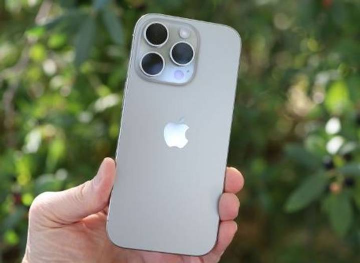 iPhone exports from India hit record $10 Billion mark in just six months