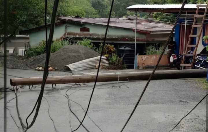 El huracán Melissa llega a la categoría máxima en el Caribe y temen “inundaciones catastróficas”