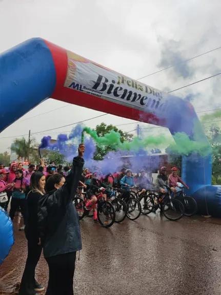 El primer Bici Trail Familiar '100 años de Puerto Libertad' tuvo una gran convocatoria