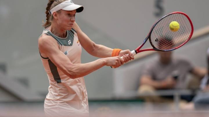 WTA Tokyo Day 4 Predictions Including Elena Rybakina vs Leylah Fernandez