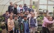 Los niños del Jardín N° 415 visitaron el vivero municipal de Gaiman