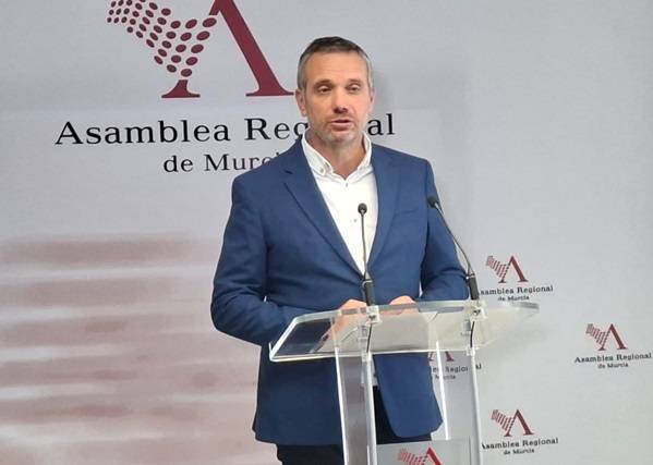 El PP remarca que “la pinza PSOE-Vox pretende someter al bloqueo al Gobierno regional e instalar a la Región en la anomalía democrática”