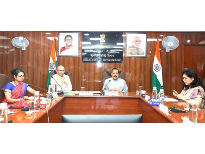 Jitendra Singh reviews DBT projects