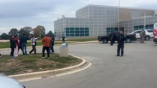 Chicago immigration activity: US citizens detained as federal agents, protesters clash outside Aurora elementary school, hospital