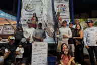 Equipo Santana captura marlín negro de 424 libras y lidera el torneo Bisbee’s Los Cabos Offshore
