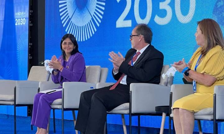 Rodríguez: Venezuela es titular de una nueva economía no rentista