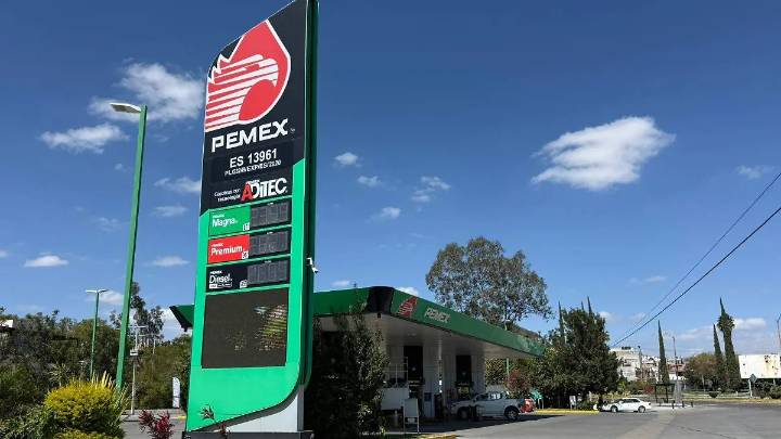 Desabasto de gasolina Magna en Acámbaro por cierres carreteros en Guanajuato